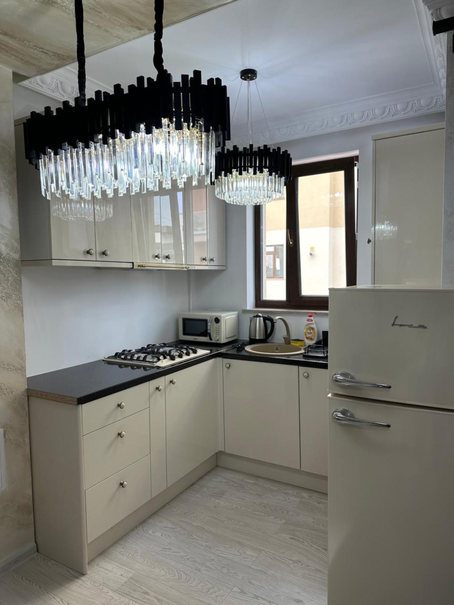 Apartament Simoni Плоешти Экстерьер фото