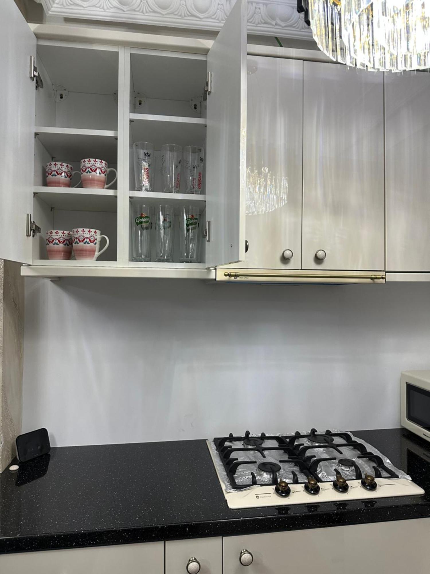 Apartament Simoni Плоешти Экстерьер фото
